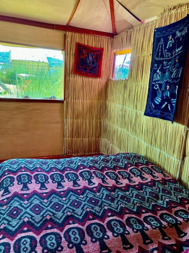 Urosfood & Titiqaqa Lodge Экстерьер фото