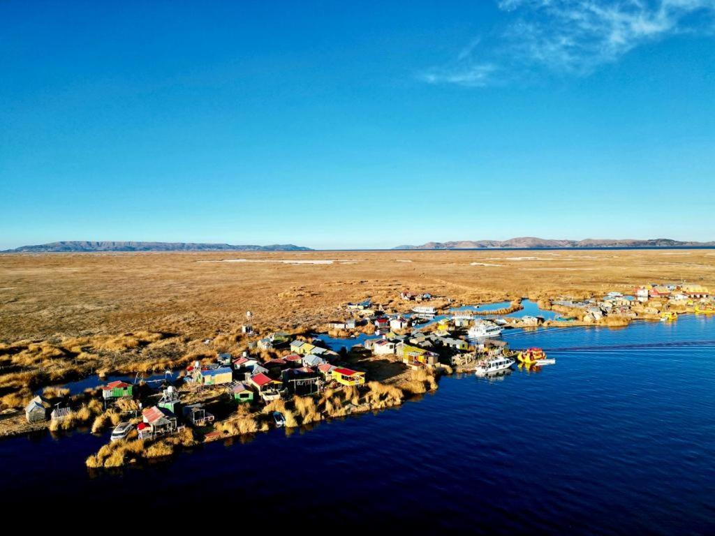 Urosfood & Titiqaqa Lodge Экстерьер фото